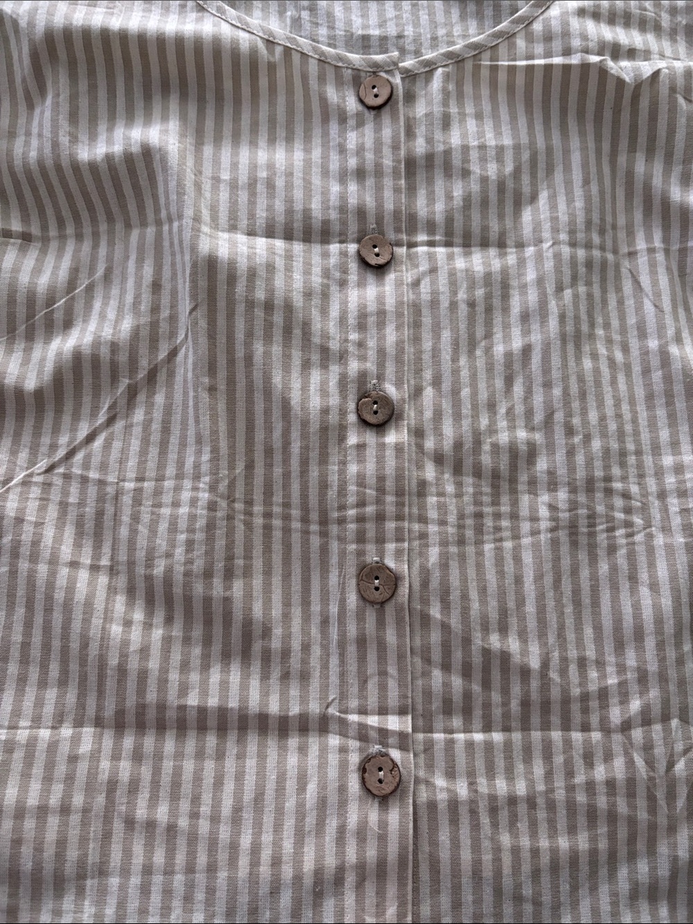 Light Beige Striped Button-Front Tank Top - Women, Sz L - Picture 2 of 2